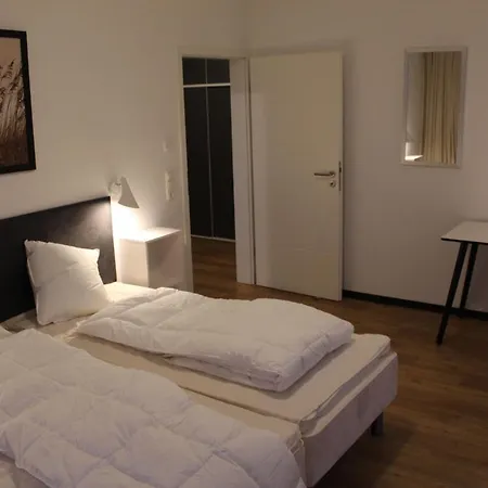Duenenhaus 13